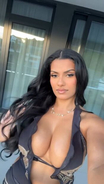 Full leaked Abida page private onlyfans photo