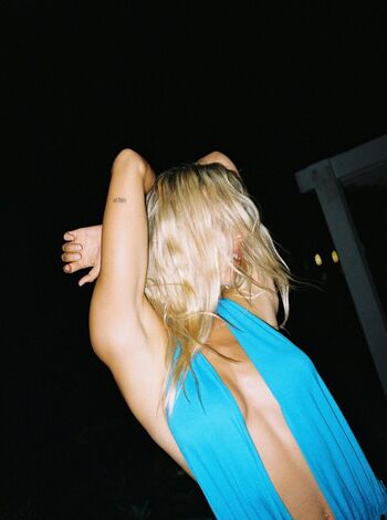 Full leaked Alexis ren  page private onlyfans photo