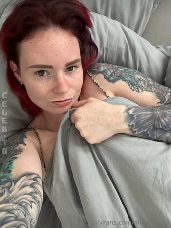 alina_lou
