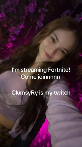 Full leaked Clumsyori private onlyfans photo