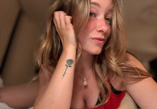 Full leaked Emma spice private onlyfans photo