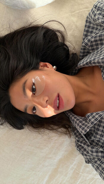 Full leaked Indonesian girls private onlyfans photo