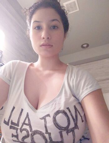 Full leaked Isabellardrguez page private onlyfans photo