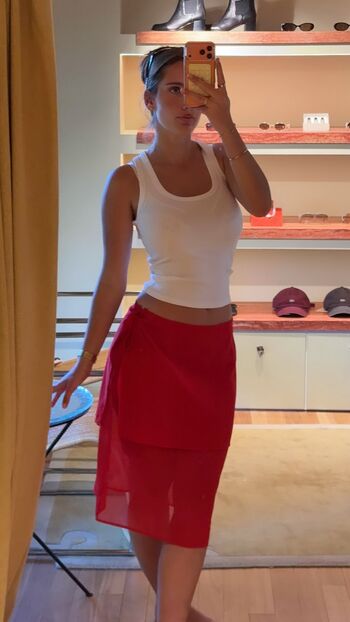 Lauramjj