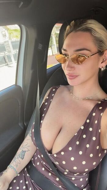 Full leaked Laurine private onlyfans photo