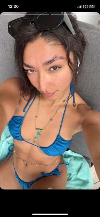 Full leaked Lea crigger private onlyfans photo