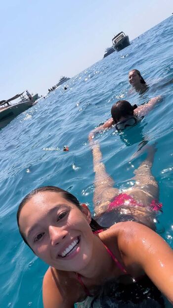 Full leaked Lily chee private onlyfans photo