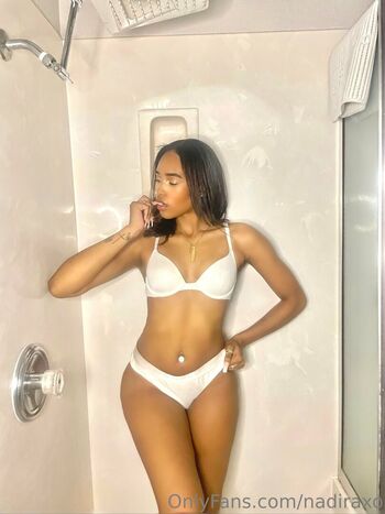 Full leaked Luckigyalxo private onlyfans photo