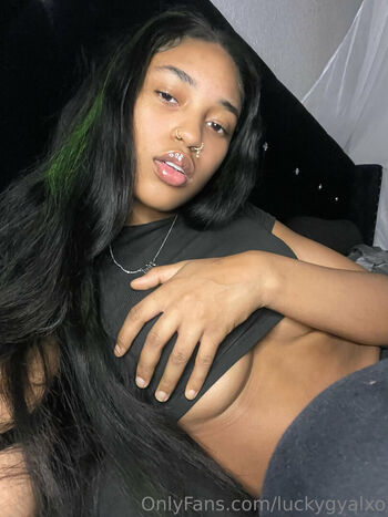Full leaked Luckigyalxo private onlyfans photo