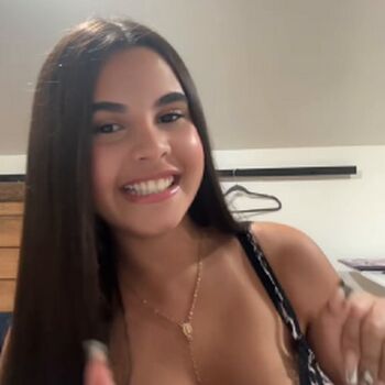 Full leaked Lunaosantos private onlyfans photo