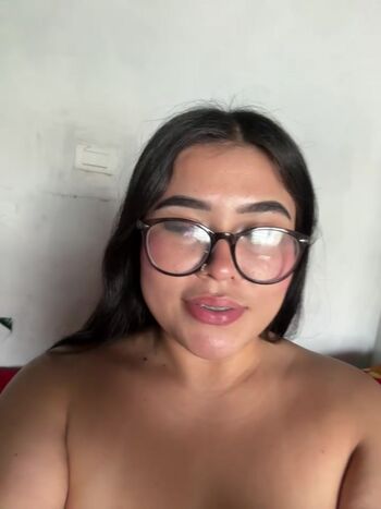 Full leaked Lunnamoretti private onlyfans photo