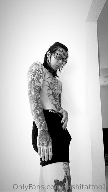 Full leaked Lyricaleggroll private onlyfans photo