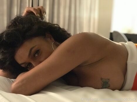 Full leaked Mixedhotchick private onlyfans photo