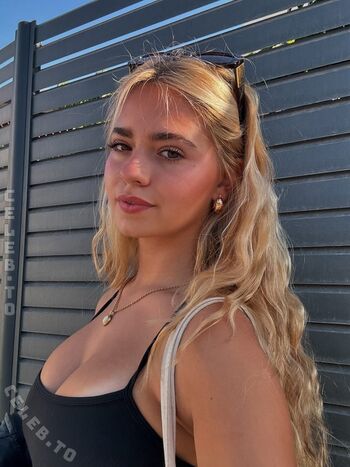Full leaked Yarin luvich private onlyfans photo