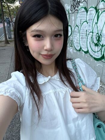 Full leaked Zhang xinmu  page private onlyfans photo